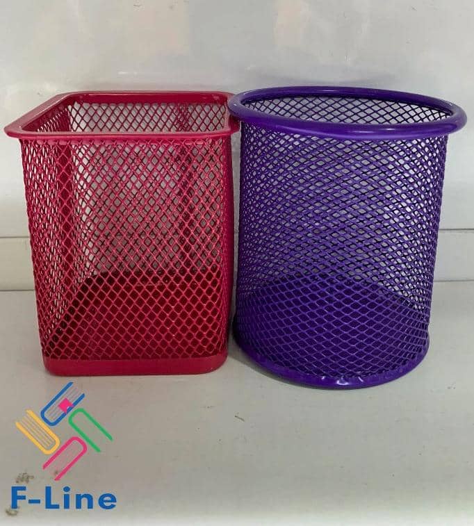 Boîte à stylos / 1500 FCFA